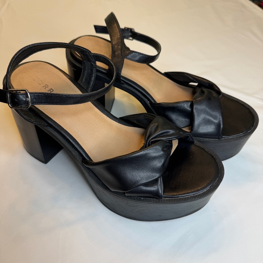 Chunky Black Platform Heels Torrid - Picture 2 of 6